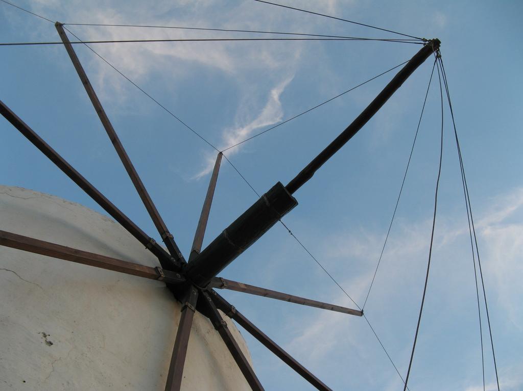 Milos Vaos Windmill Plaka  Exterior photo